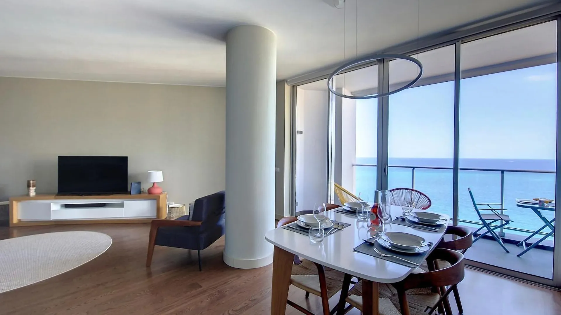 Southern Skies Apartment By Lovelystay Funchal  Funchal (Madeira)