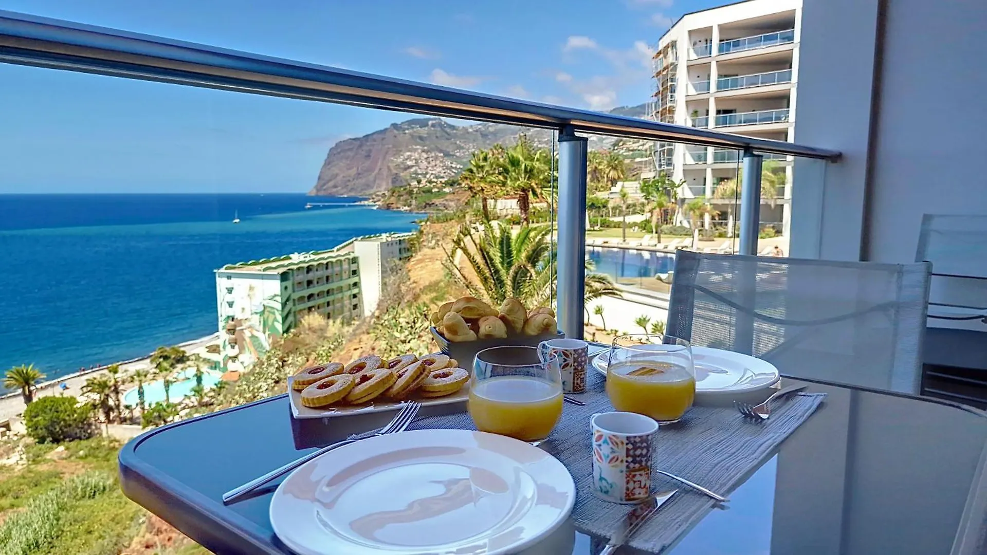 Southern Skies Apartment By Lovelystay Funchal  Funchal (Madeira)