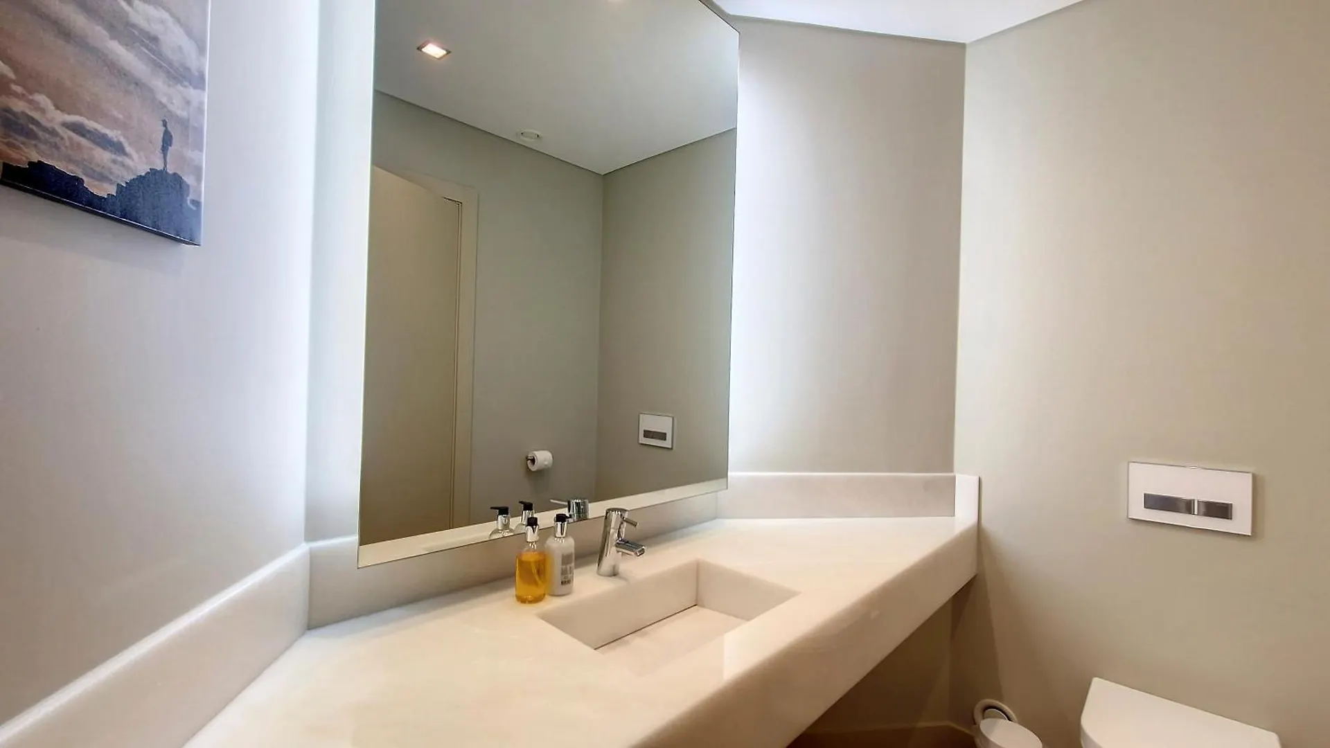 Southern Skies Apartment By Lovelystay Funchal  Portugal